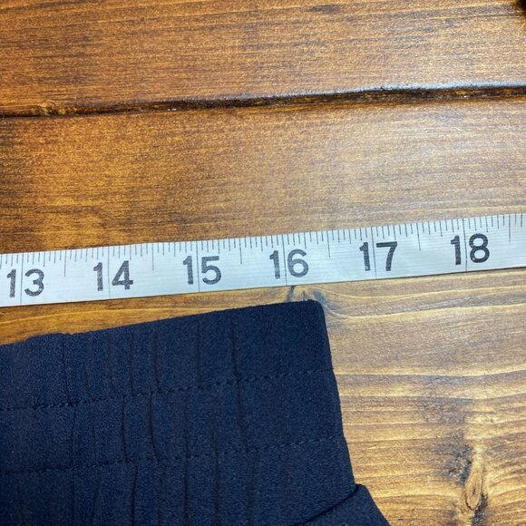 BoomBoom Jeans women's navy ruffle dressy shorts size XL - Picture 6 of 9